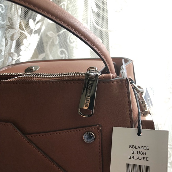 Steve Madden Blush Tan Silver Hardware - Picture 5 of 5